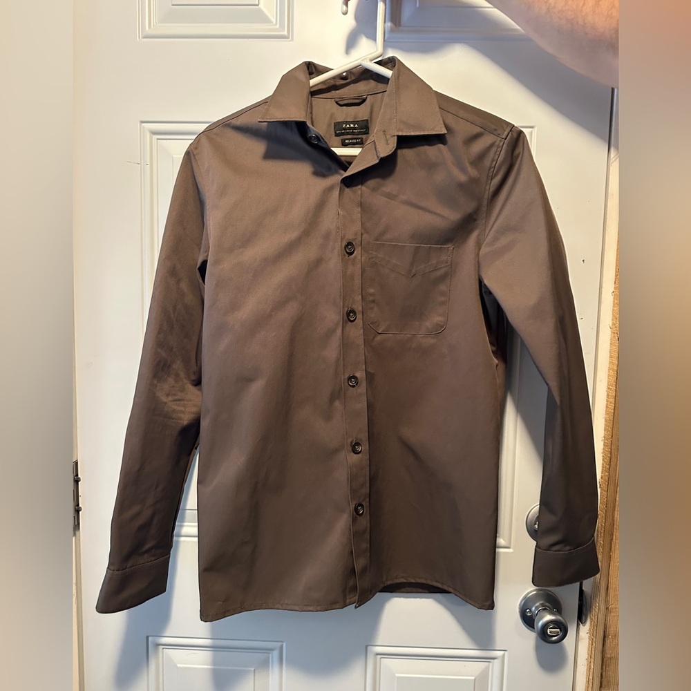 Zara Men’s Dress Shirt Size S-M. Relax fit